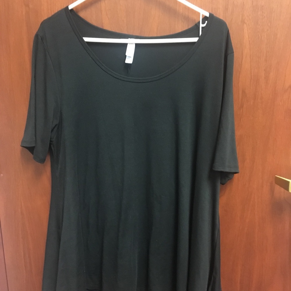 LuLaRoe Black Perfect T XL